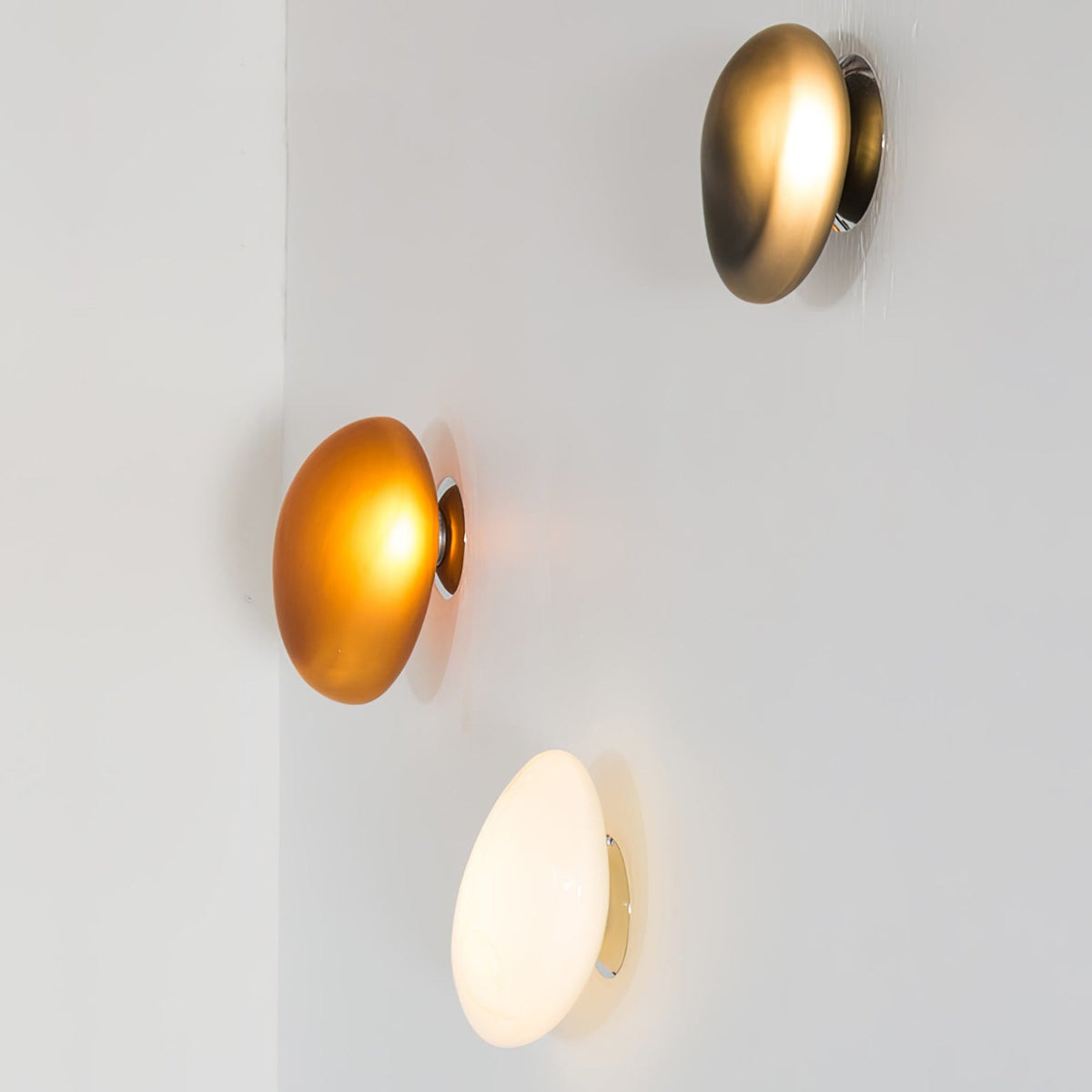 Modern Iron Shades Wall Light 1-Light