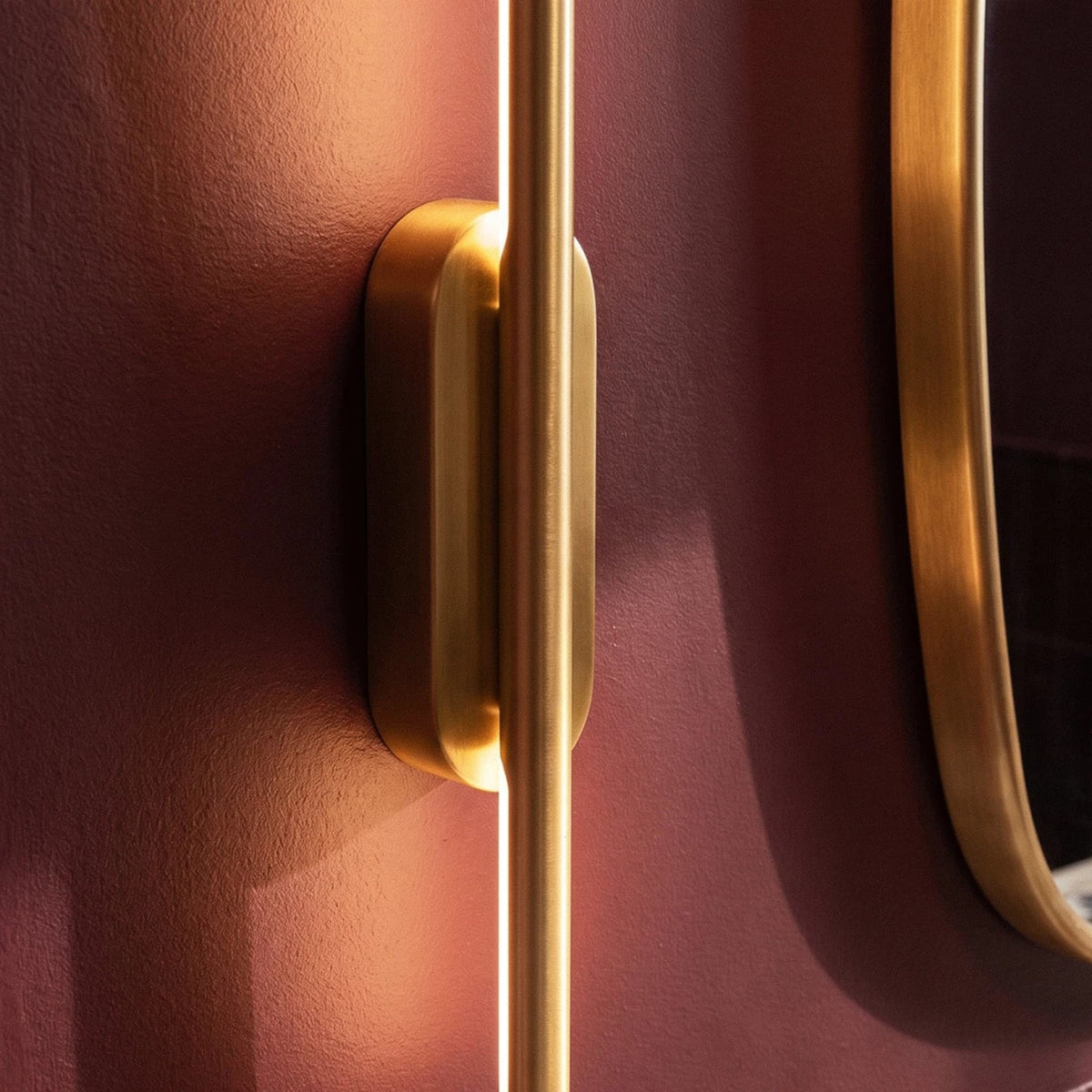 Modern Aluminium D1.7cm Wall Light 1-Light