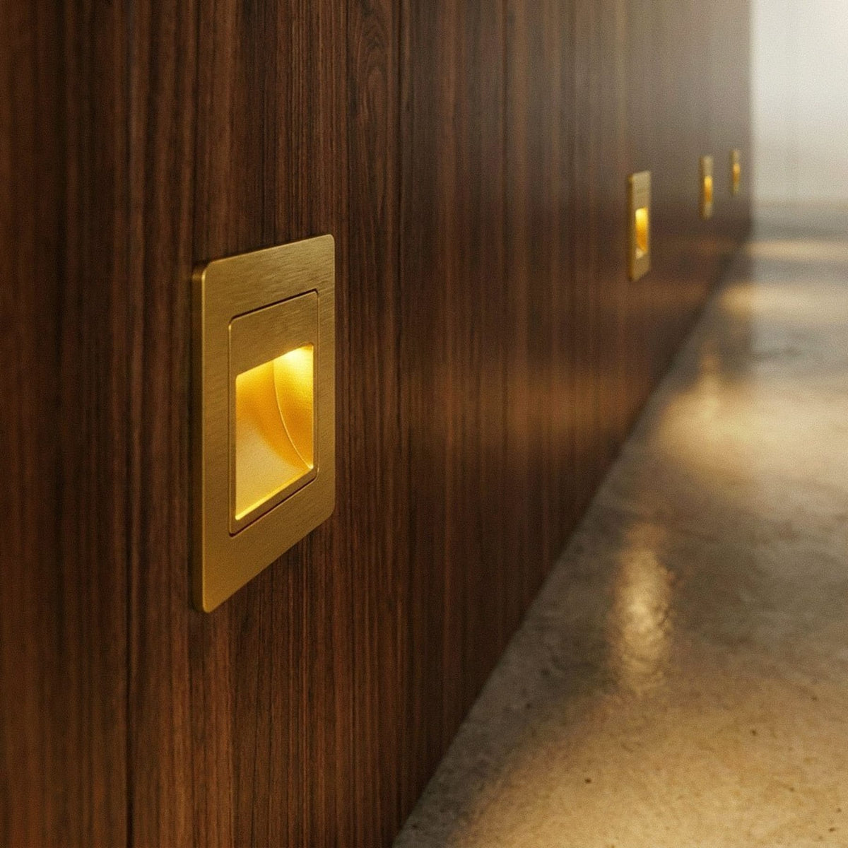 Minimalist Pc Matte Wall Light 1-Light