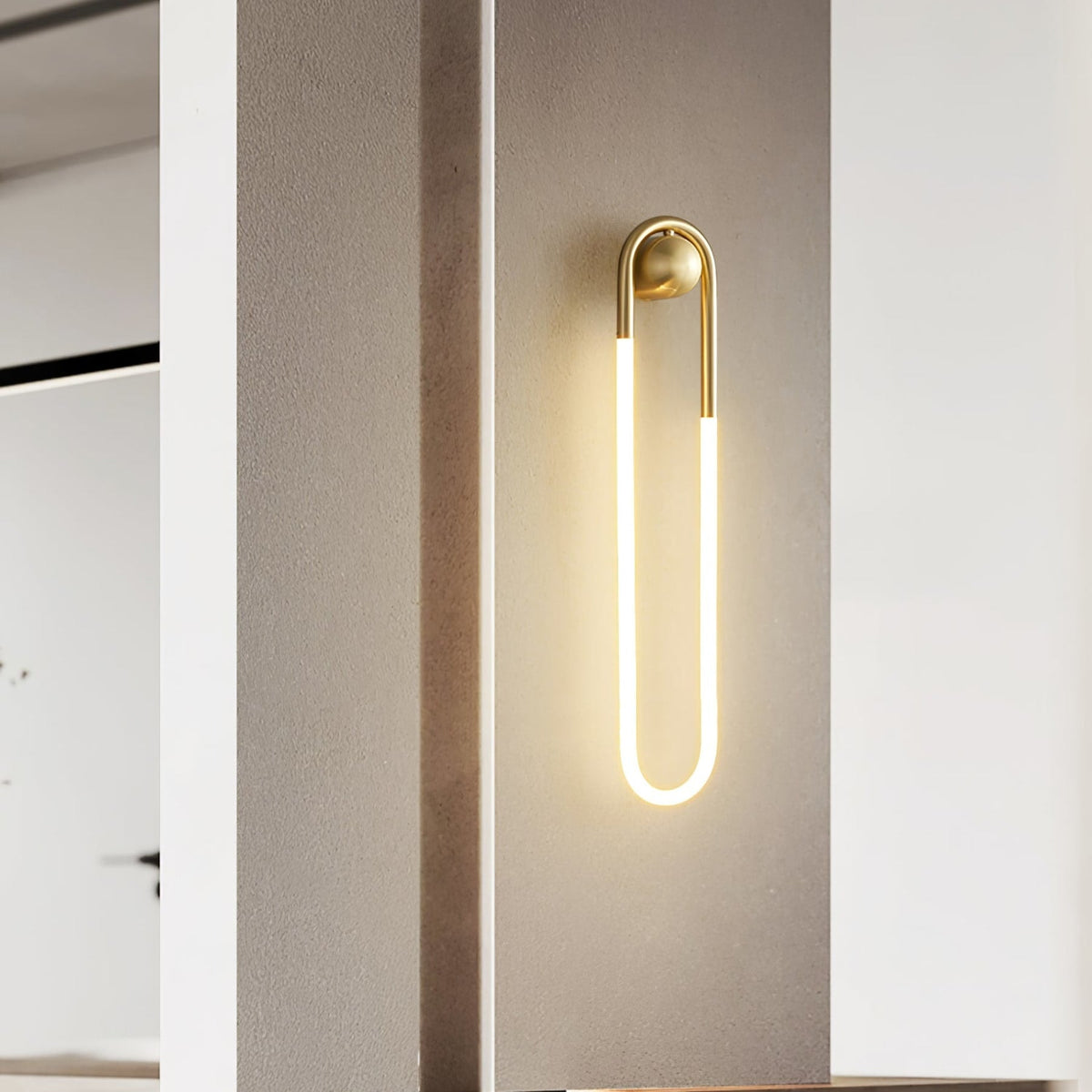 Minimalist Iron Wall Light 1-Light