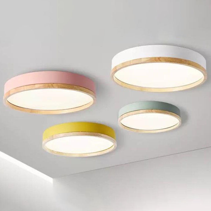Scandinavian Wood Round LED Flush Ceiling Light | 1-Light