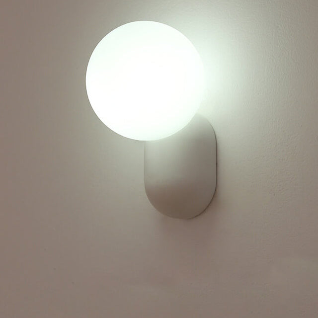 Contemporary Glass Globe Wall Light | 1-Light