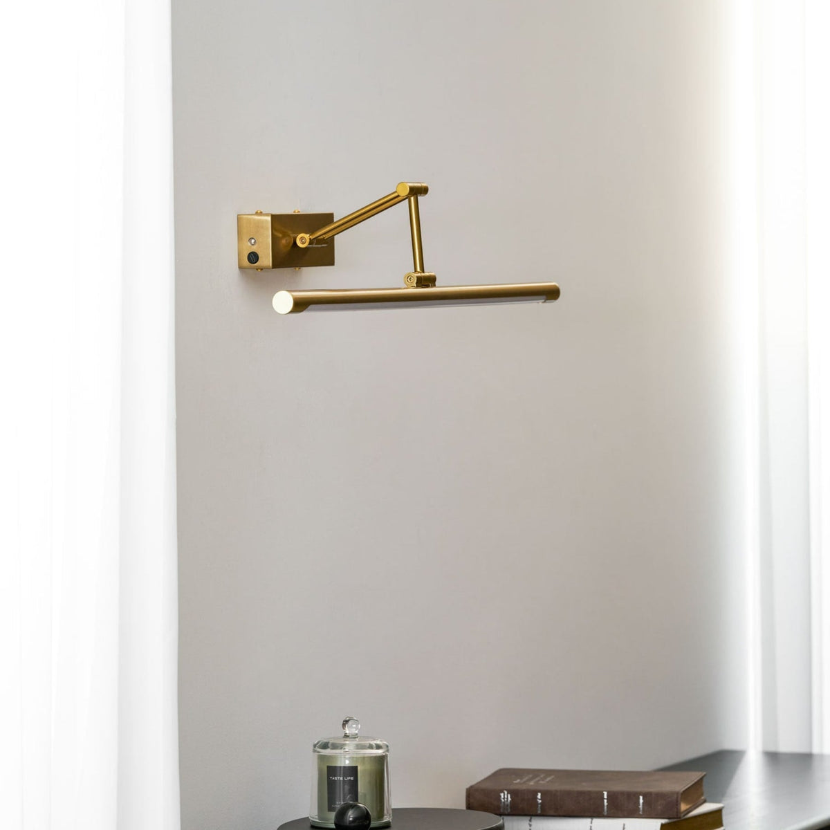 Modern Iron USB Power Wall Light 1-Light