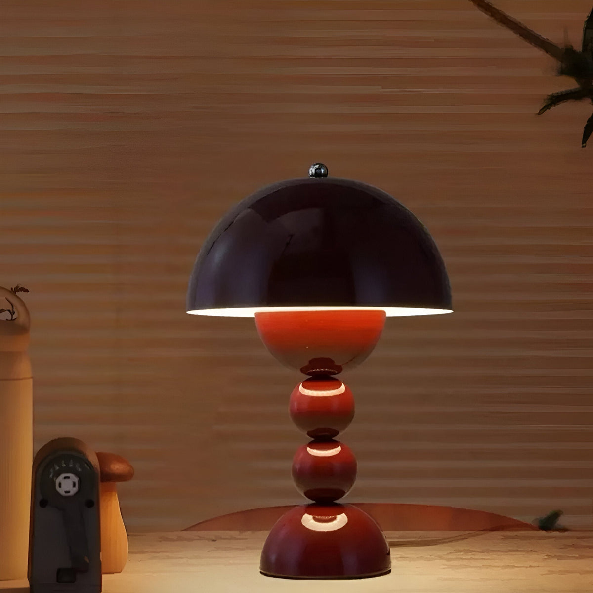 Contemporary Acrylic Stacked Sphere Table Lamp 1-Light