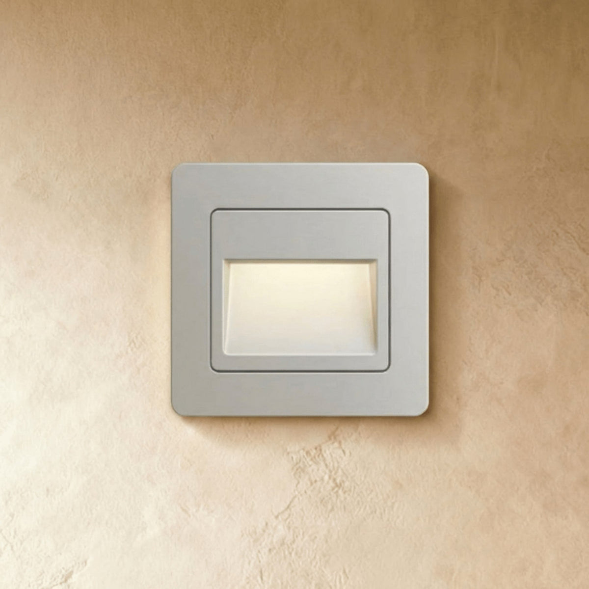 Minimalist Pc Matte Wall Light 1-Light