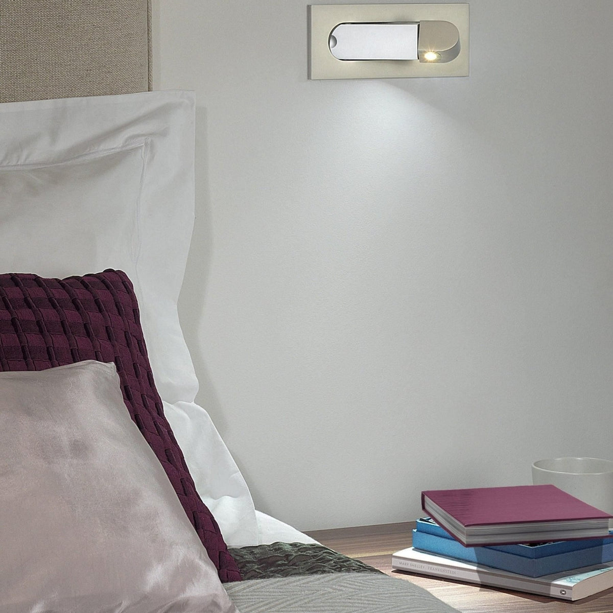 Modern Aluminium Wall Light 1-Light