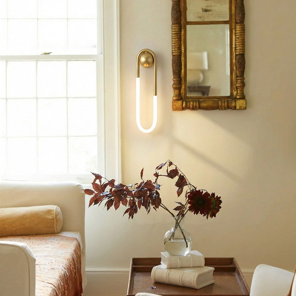 Minimalist Iron Wall Light 1-Light