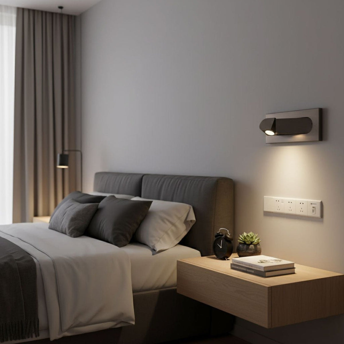Modern Aluminium Wall Light 1-Light