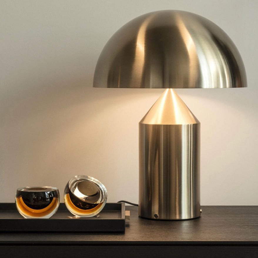Contemporary Metal Sculptural Base Table Lamp 1-Light