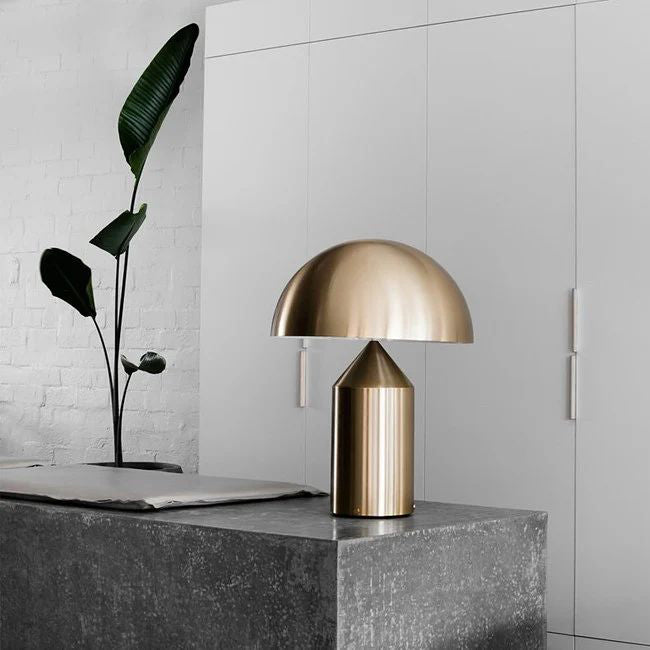 Contemporary Metal Sculptural Base Table Lamp 1-Light