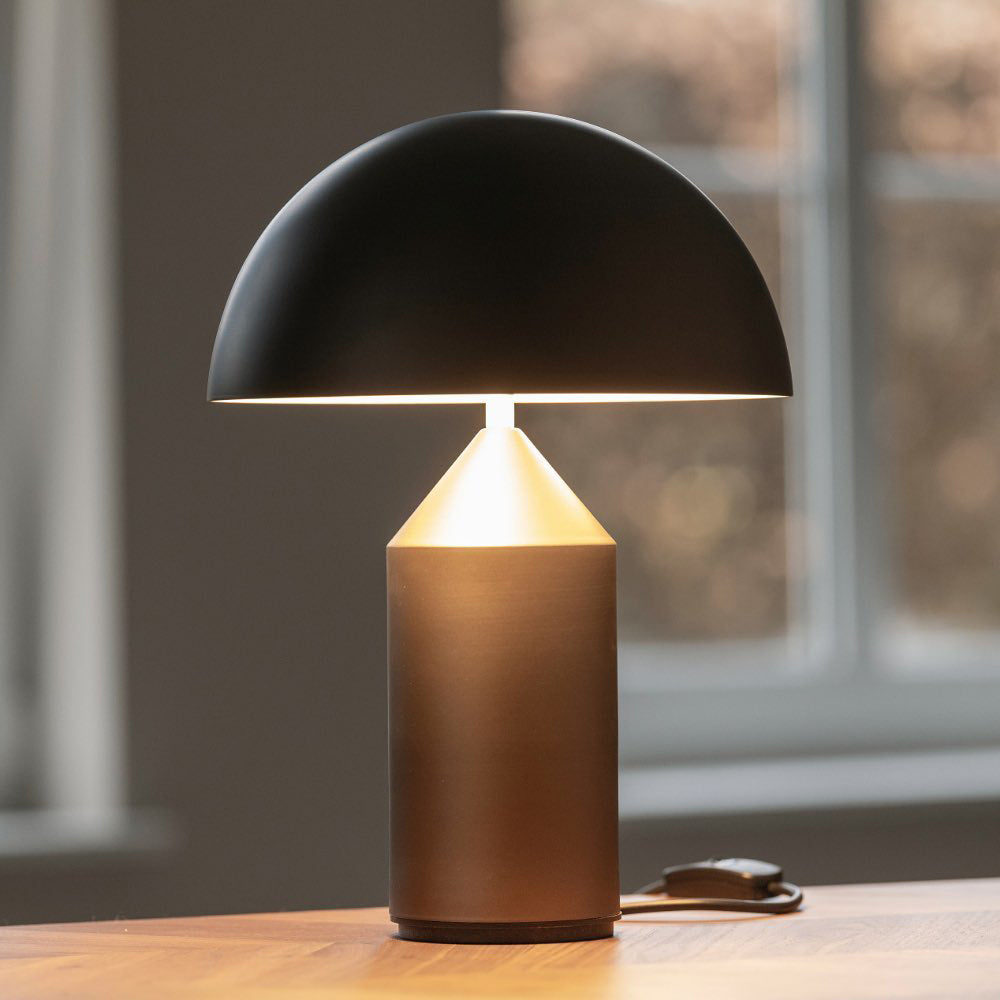 Contemporary Metal Sculptural Base Table Lamp 1-Light