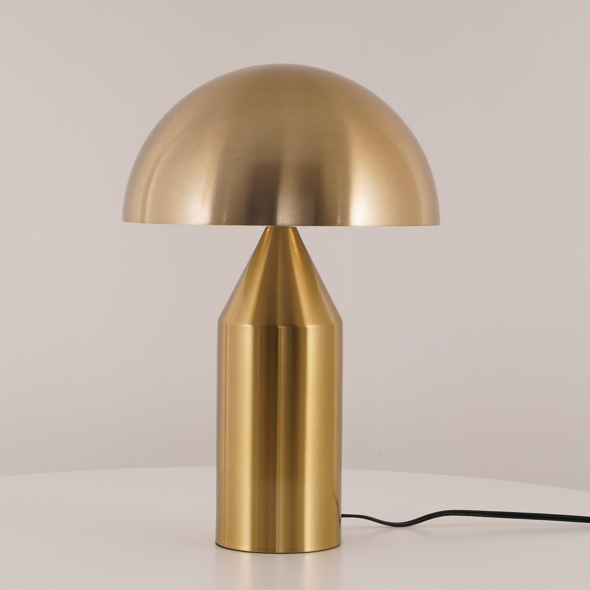 Contemporary Metal Sculptural Base Table Lamp 1-Light