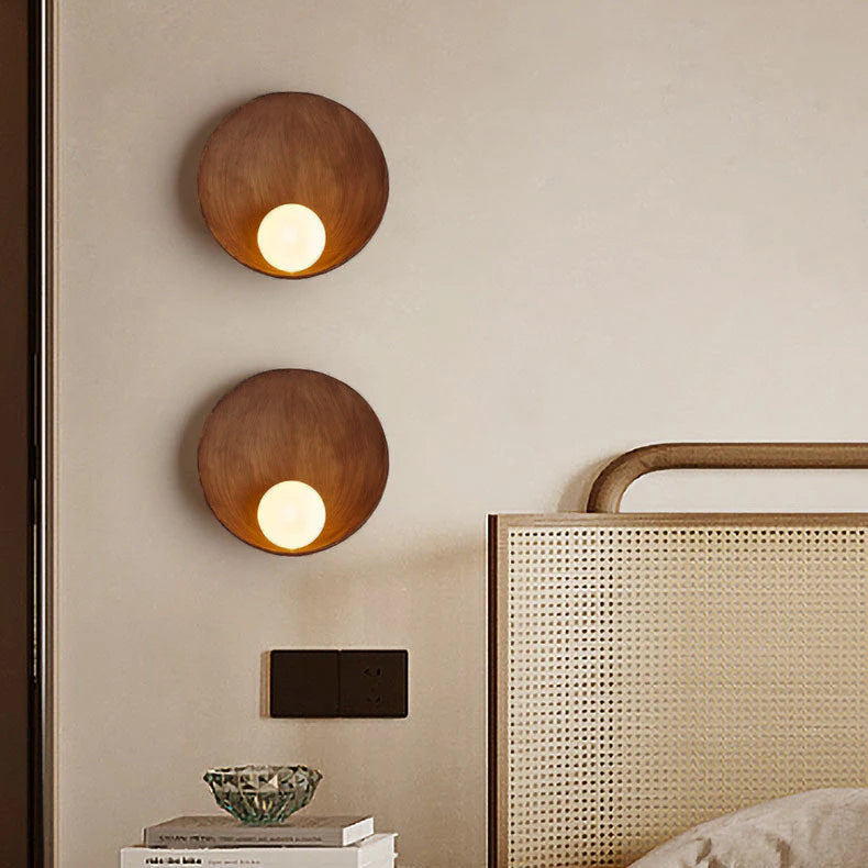 Contemporary Glass Round 1-Light Wall Sconce
