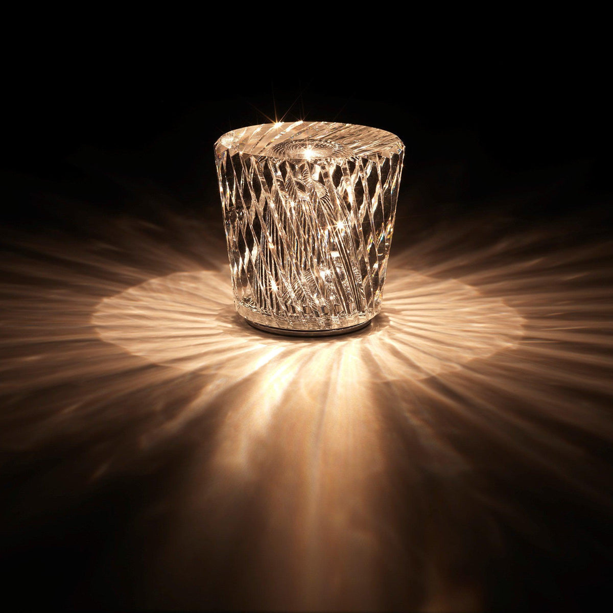 Contemporary Crystal Faceted Prism Table Lamp 1-Light