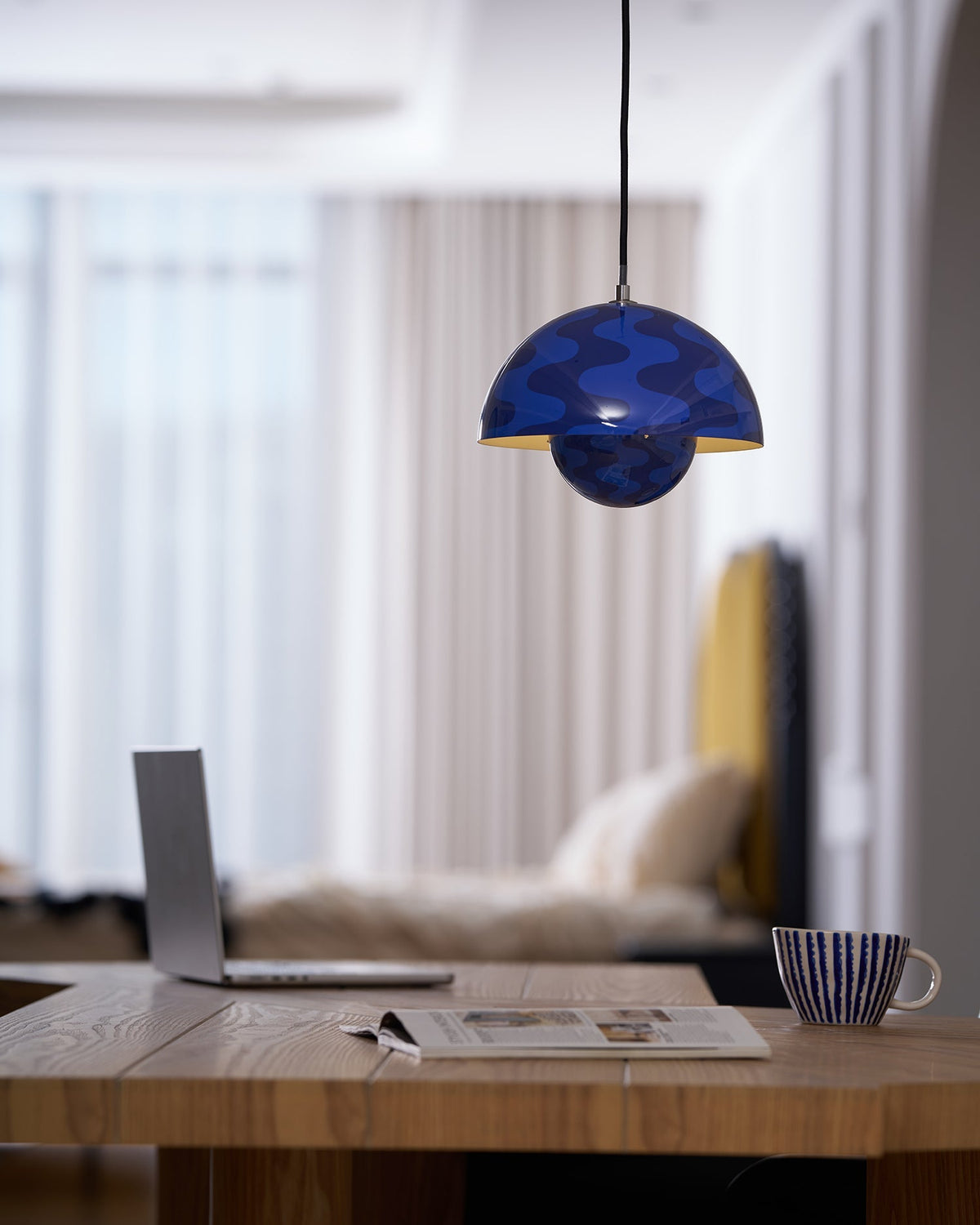 Contemporary Acrylic Floating Globe Pendant Light 1-Light
