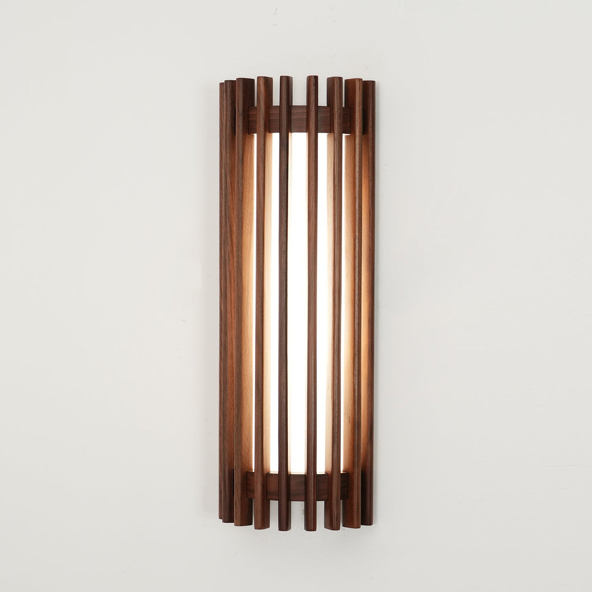 Contemporary Acrylic Vertical Linear Wall Light 1-Light