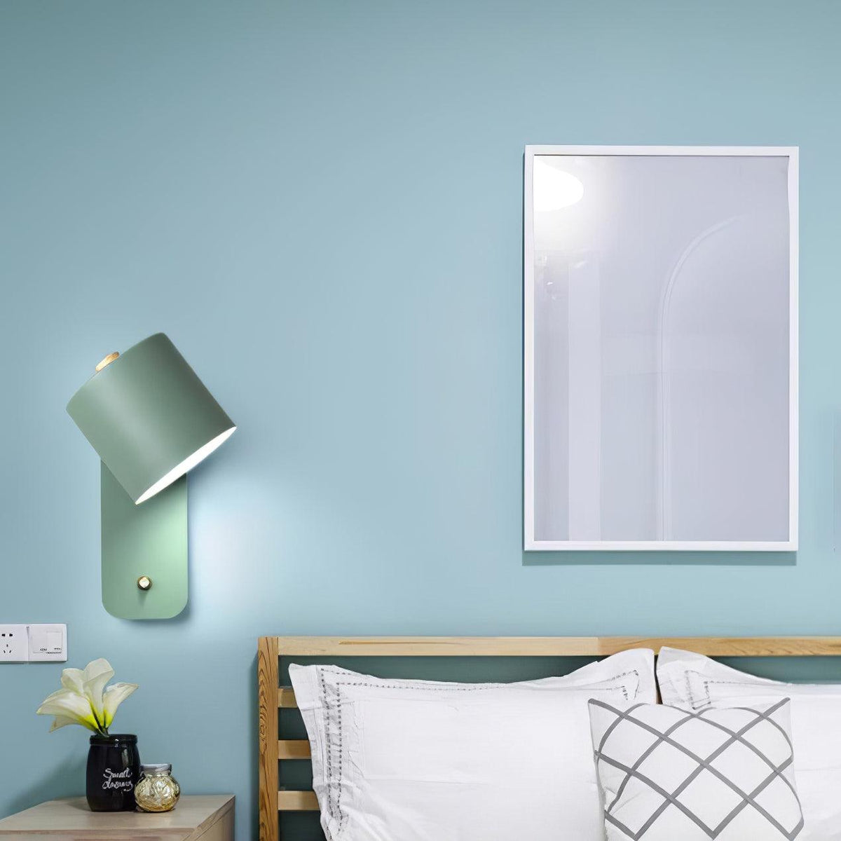 Contemporary Minimalist Rotatable Cylinder LED Wall Sconce 1-Light