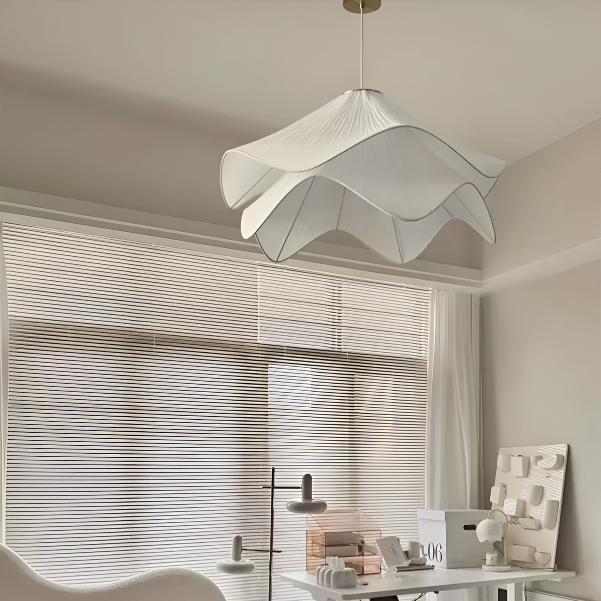 Japandi Fabric Wavy Shade Pendant Light 1-Light