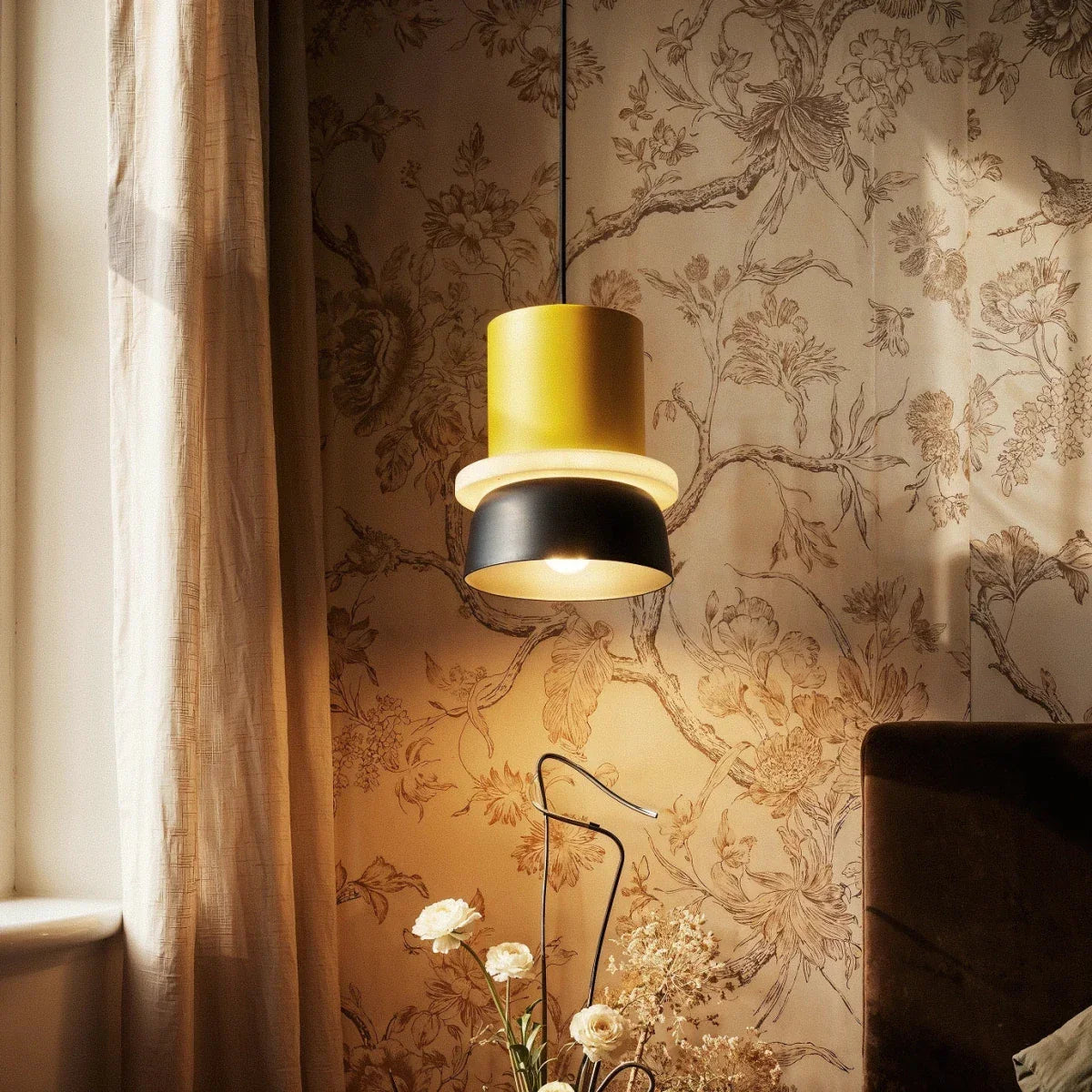 Modern Aluminium Dome Acrylic Pendant Light 1-Light