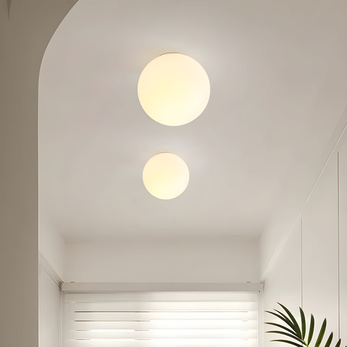 Contemporary Frosted Glass Globe Wall Lamp Sconce