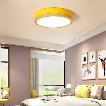 Scandinavian Wood Round LED Flush Ceiling Light | 1-Light