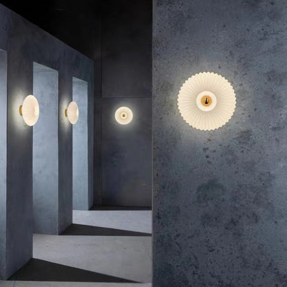 Scandinavian Vintage Ribbed Glass Round LED Wall Sconce | 1-Light