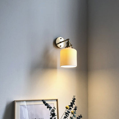 Japanese Brass Pleated Glass Wall Light | 1-Light