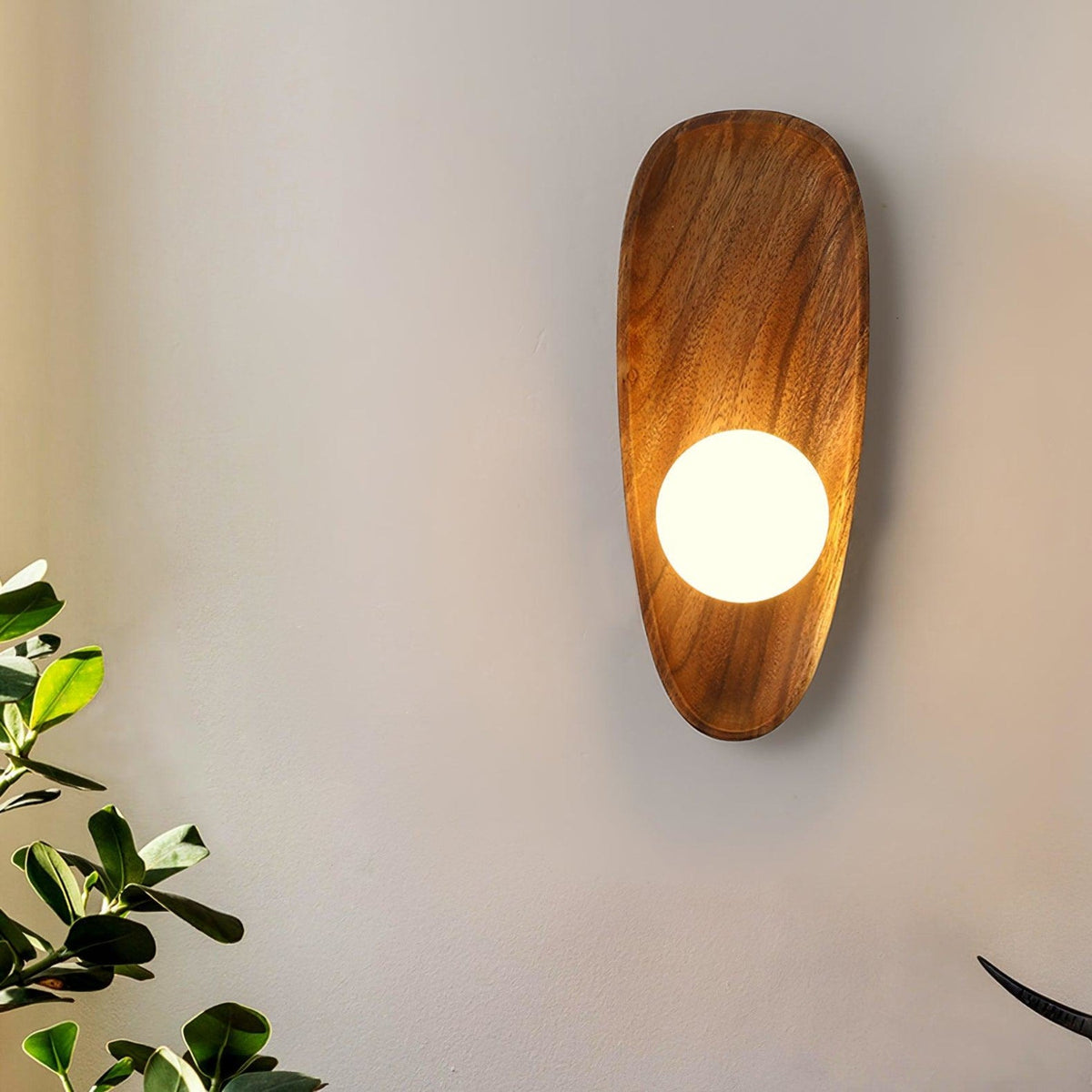 Modern Wood Wall Light 1-Light