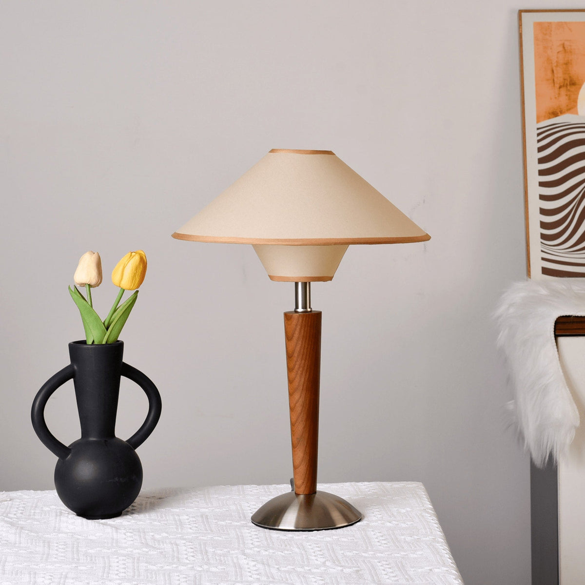 Modern Iron Shade Table Lamp 1-Light