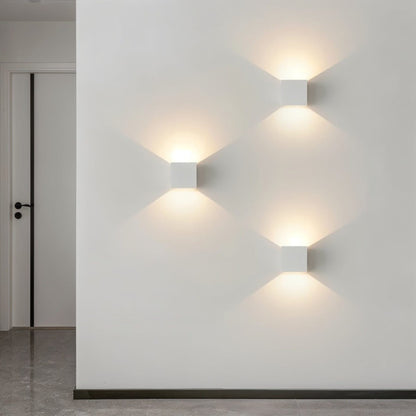 Modern Aluminium 3.9cm Wall Light 1-Light