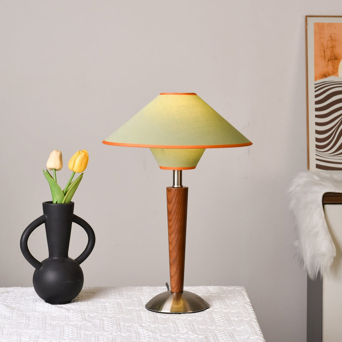 Modern Iron Shade Table Lamp 1-Light