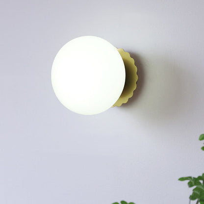 Modern Minimal Glass Globe Wall Light | 1-Light