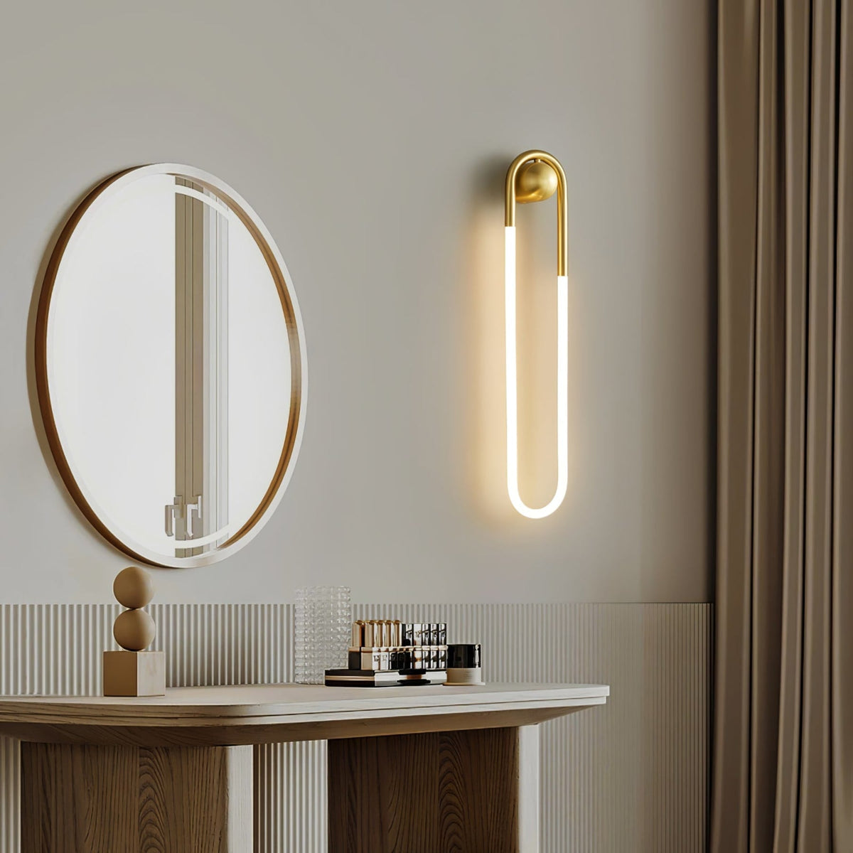 Minimalist Iron Wall Light 1-Light