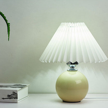 Nordic Ceramic Pleated Table Light | 1-Light