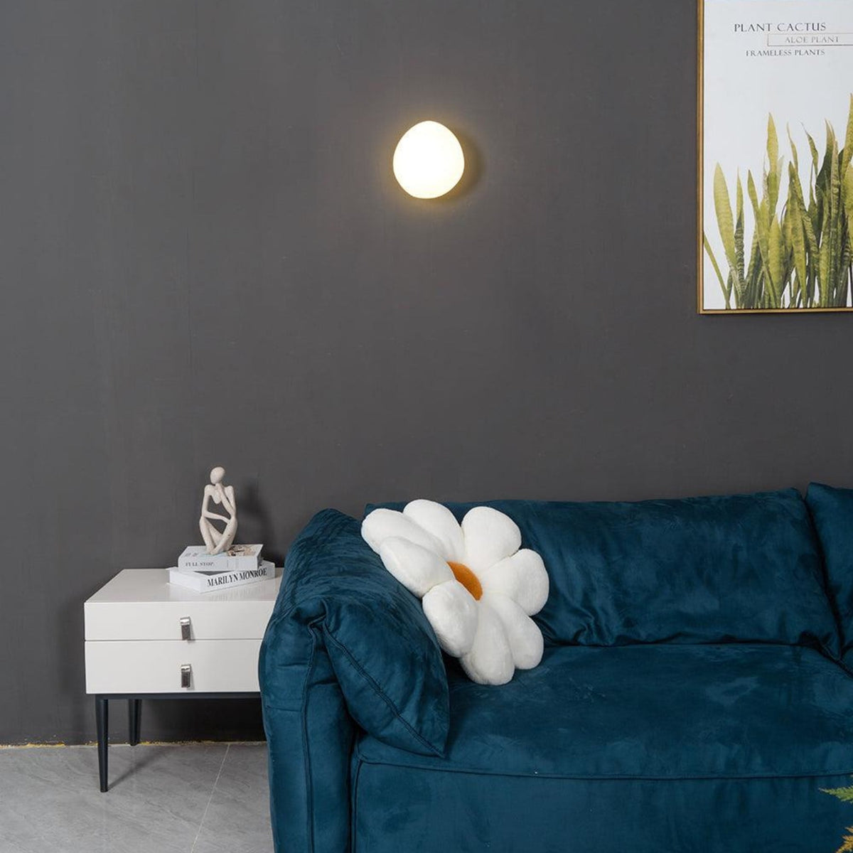 Modern Iron Shades Wall Light 1-Light