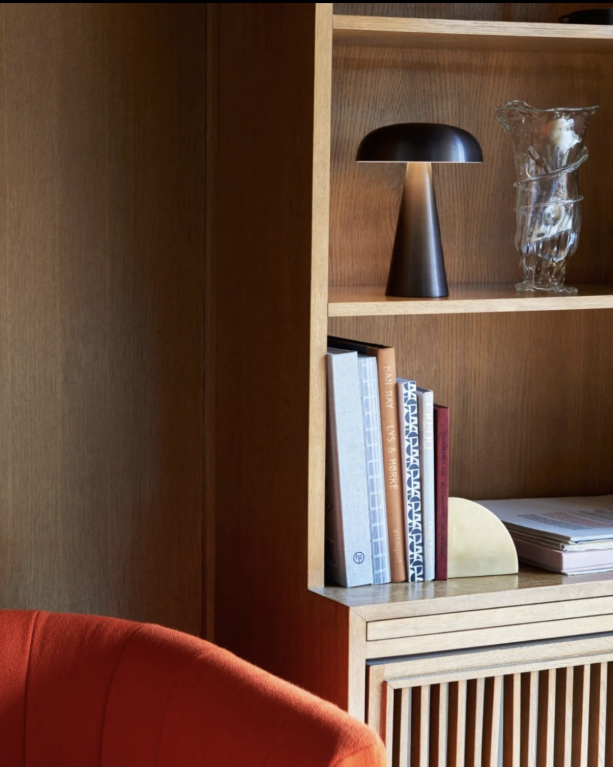 Minimal Dome Table Lamp LED 1-Light