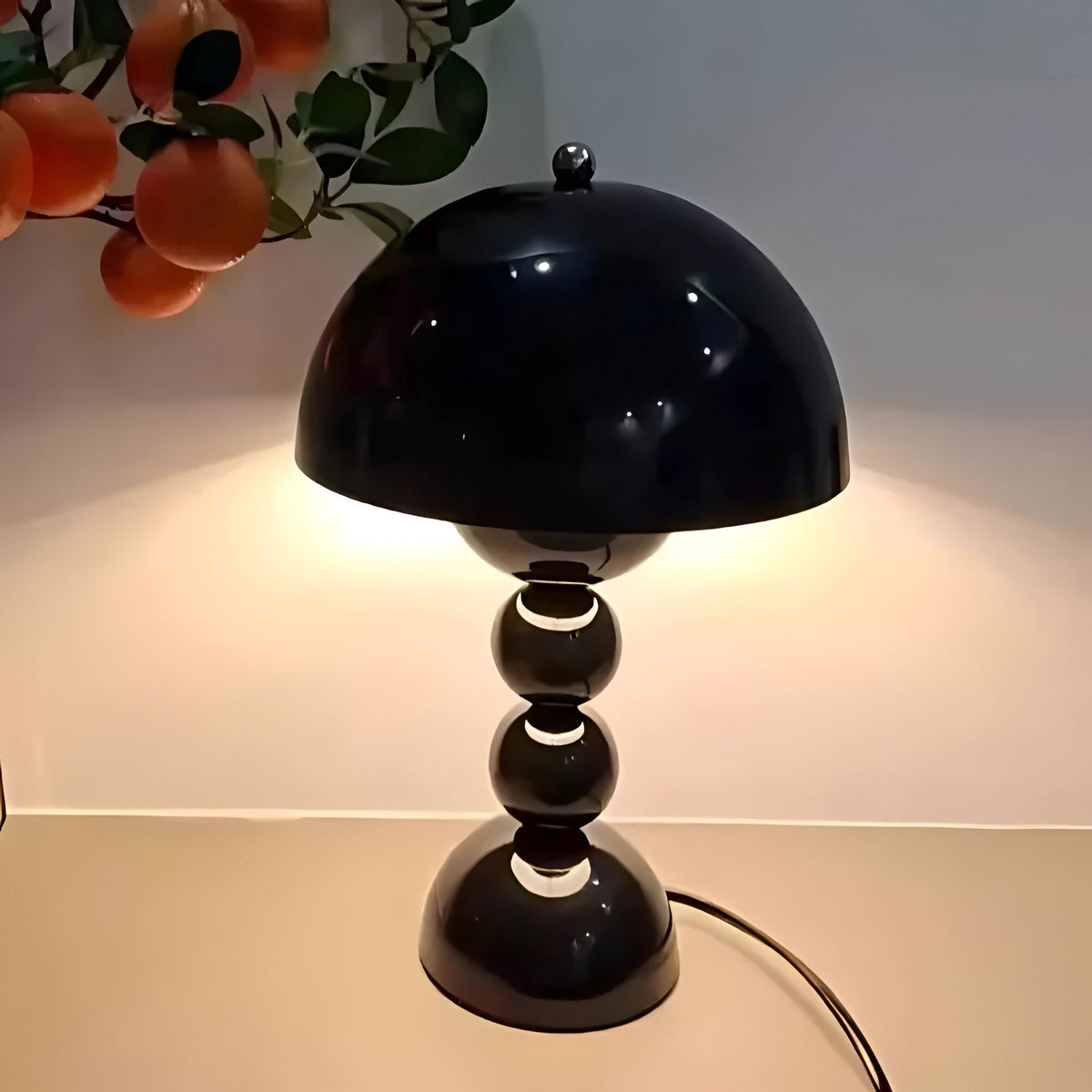 Contemporary Acrylic Stacked Sphere Table Lamp 1-Light