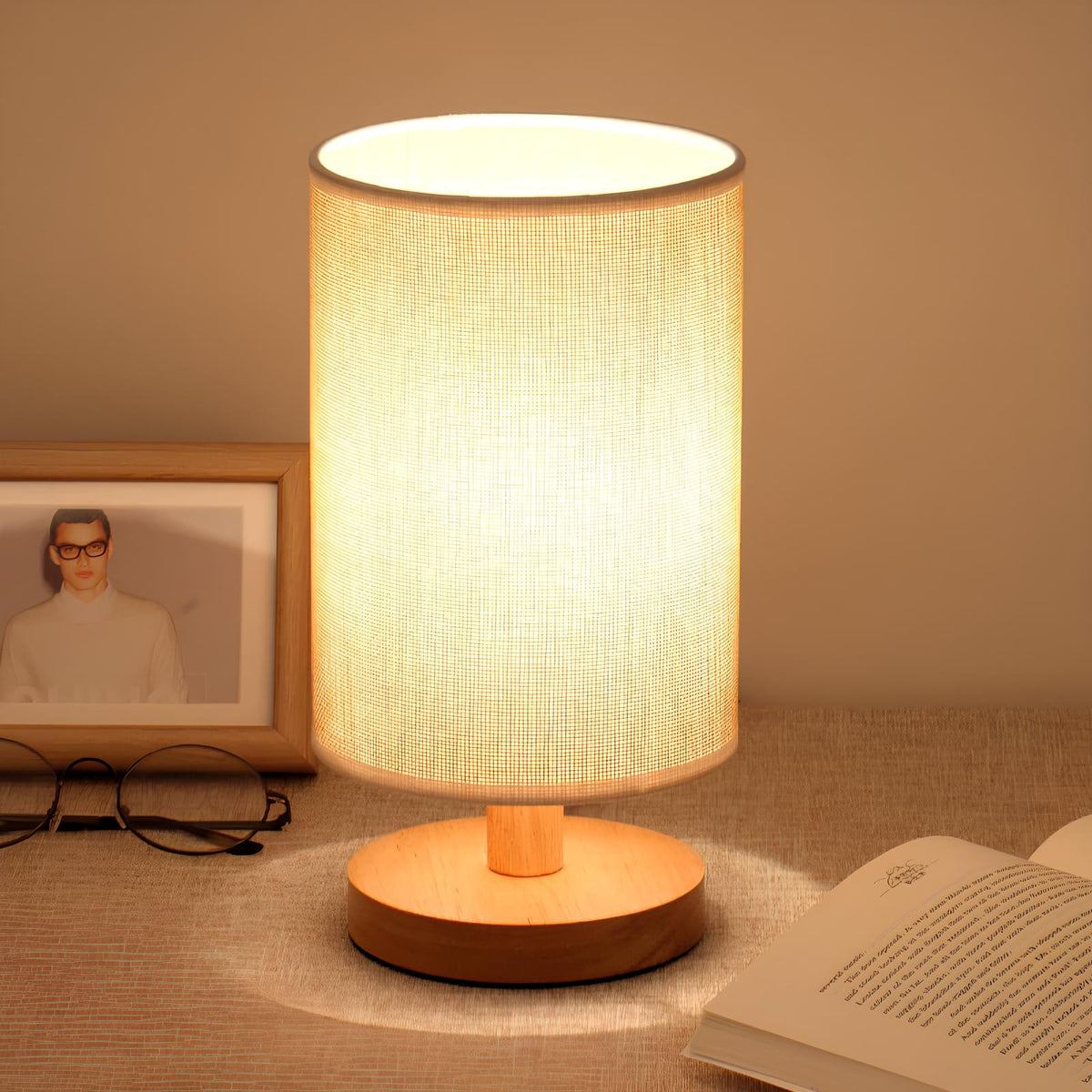 Scandinavian Wood Linen Shade Table Lamp 1-Light