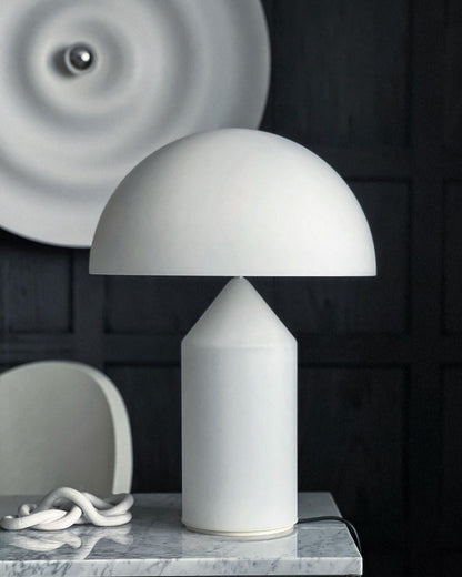 Contemporary Metal Sculptural Base Table Lamp 1-Light