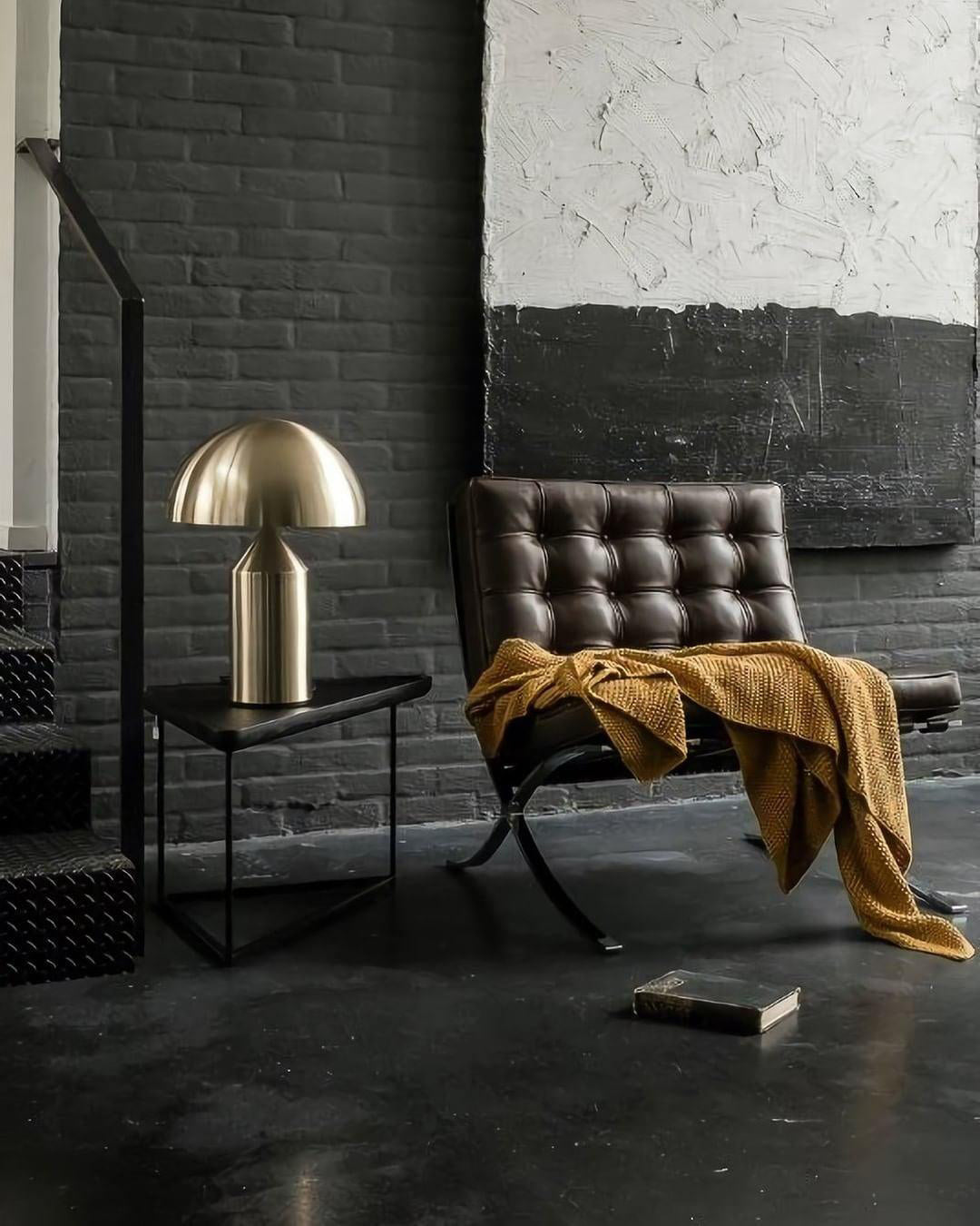 Contemporary Metal Sculptural Base Table Lamp 1-Light
