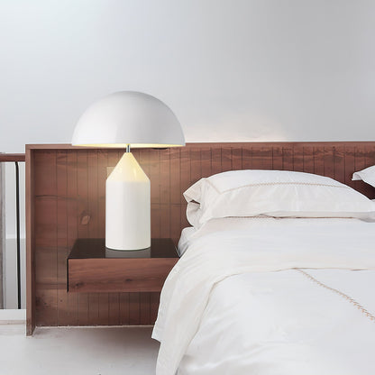 Contemporary Metal Sculptural Base Table Lamp 1-Light