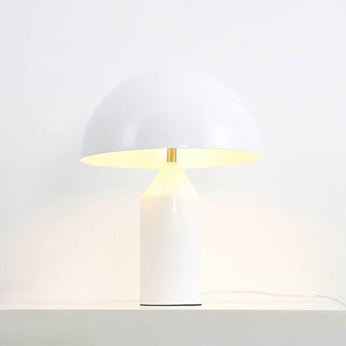 Contemporary Metal Sculptural Base Table Lamp 1-Light