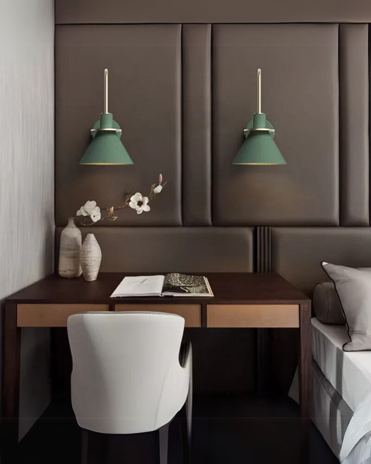 Contemporary Cone Wall Sconce 1-Light