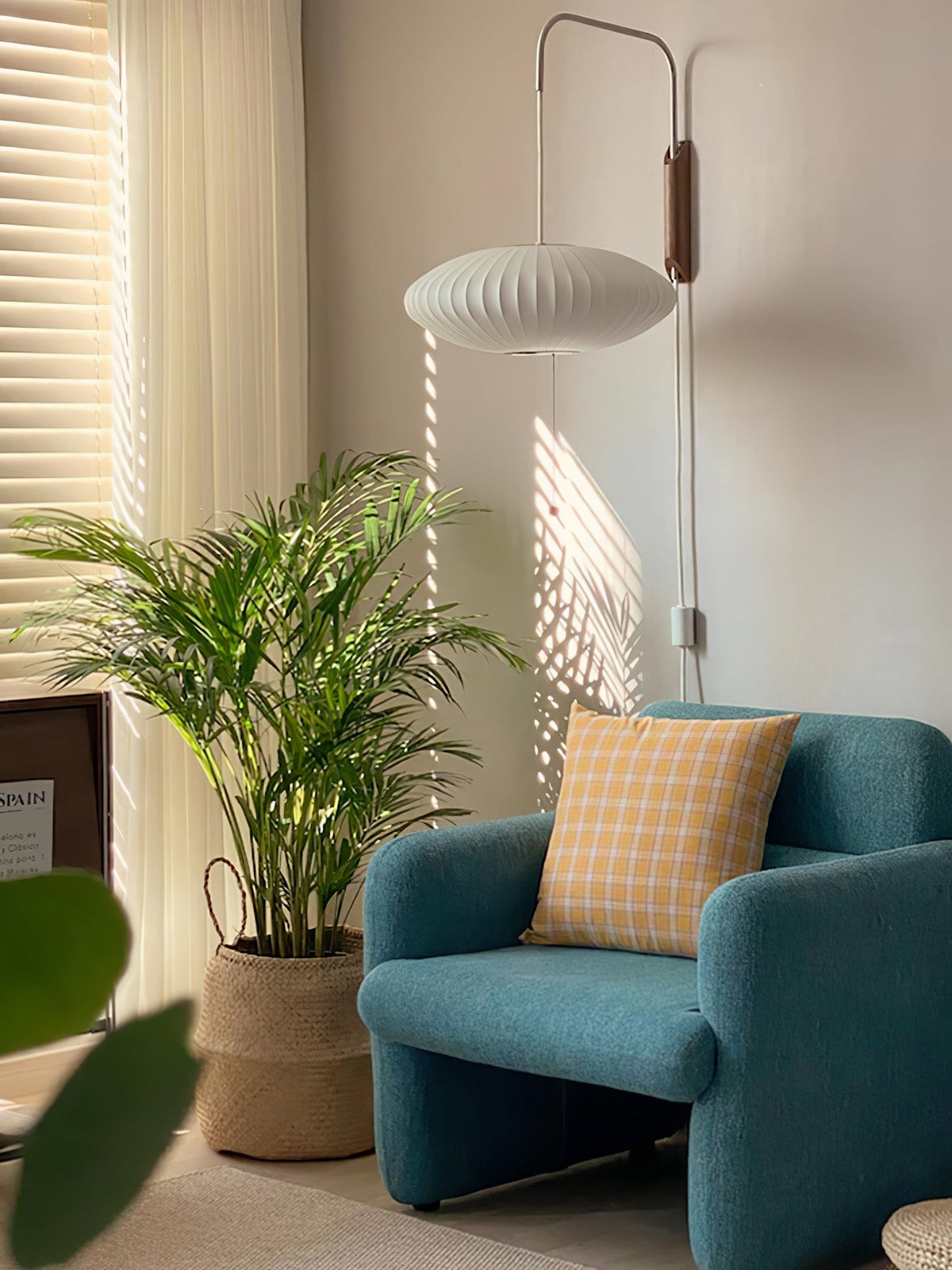 Contemporary Polymer Pull Chain Wall Light 1-Light