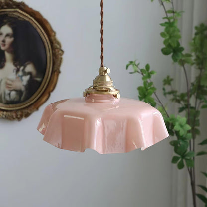French-Inspired Ruffled Glass Brass Pendant Light 1-Light