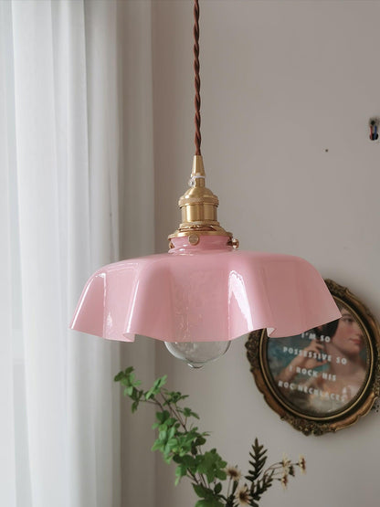 French-Inspired Ruffled Glass Brass Pendant Light 1-Light