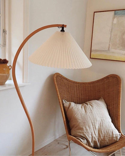 Contemporary Fabric Pleated Shade Floor Lamp 1-Light