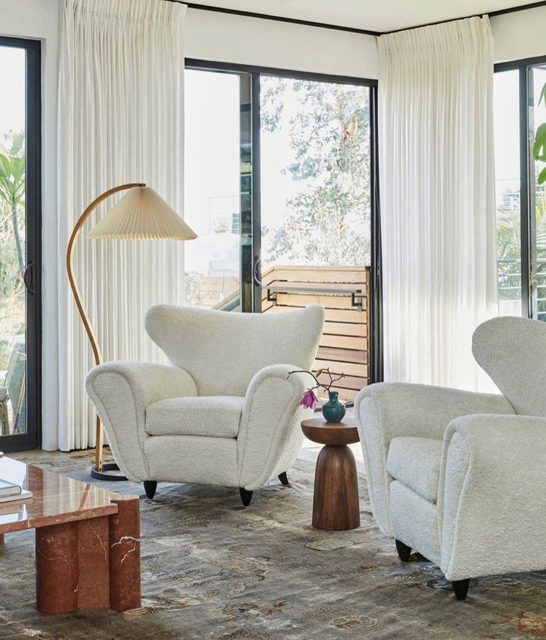 Contemporary Fabric Pleated Shade Floor Lamp 1-Light
