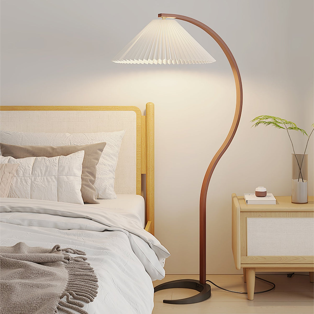 Contemporary Fabric Pleated Shade Floor Lamp 1-Light