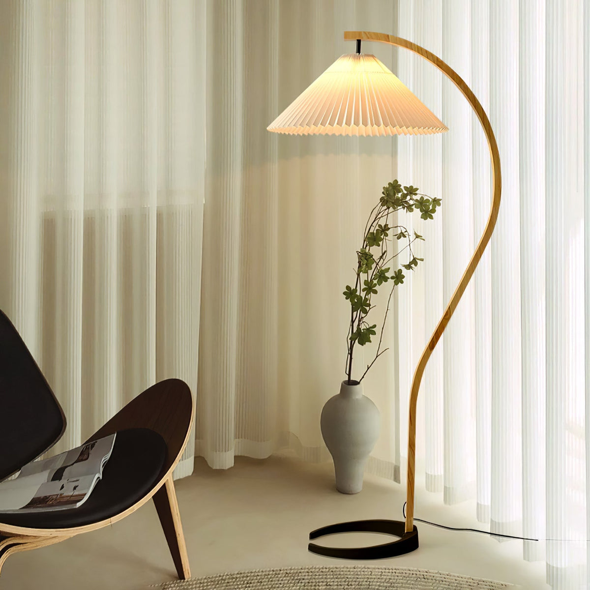 Contemporary Fabric Pleated Shade Floor Lamp 1-Light